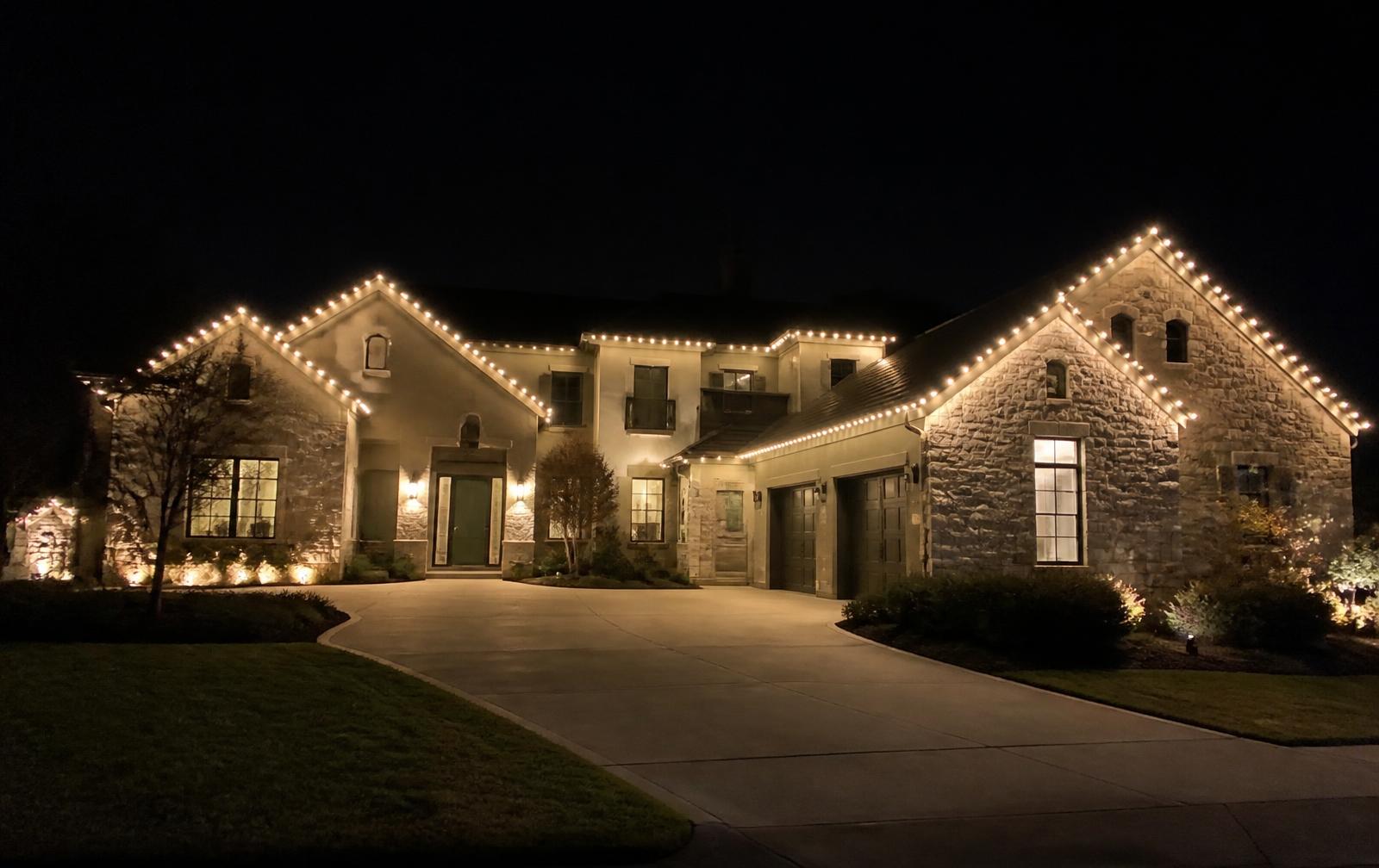 Grand modern residence fully illuminated by EGLUX permanent lighting
